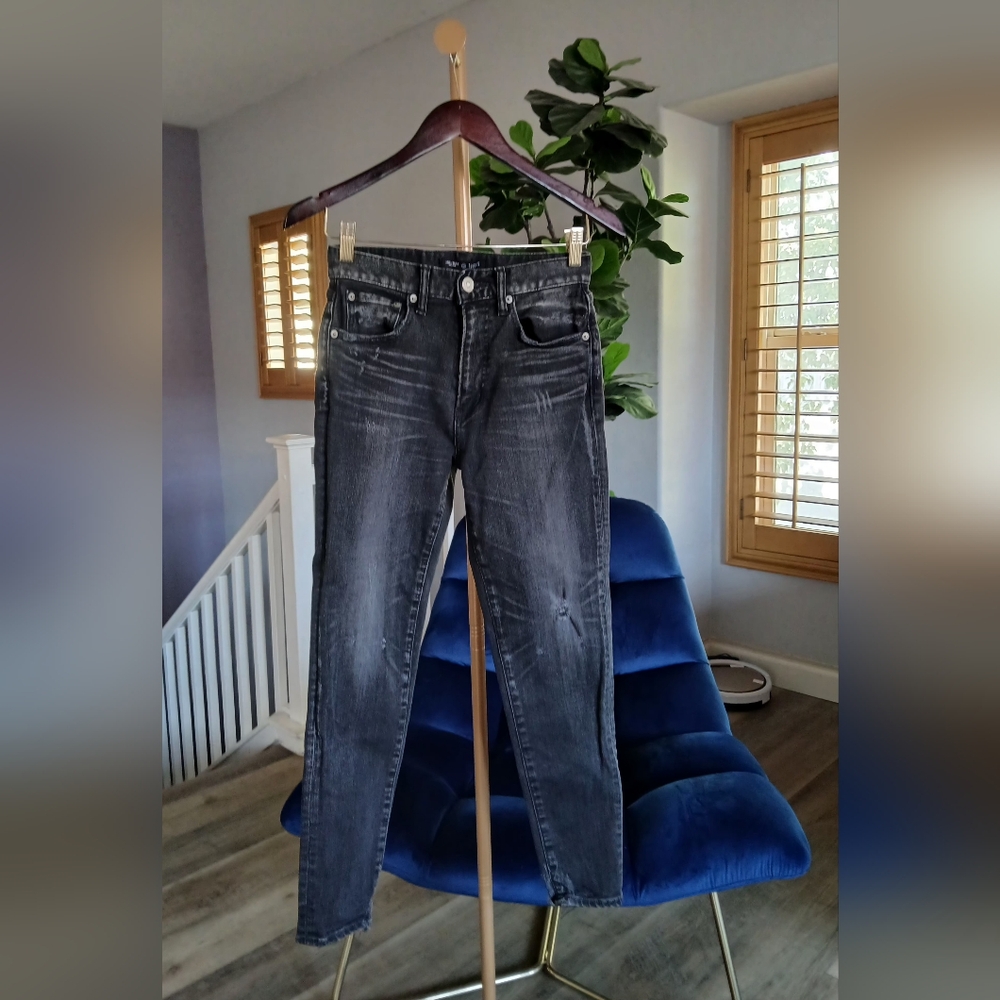 Moussy Vintage Jeans x Barneys New York. Size 25